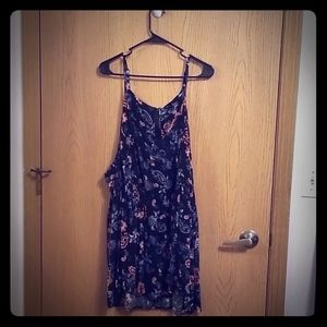 Torrid Bandana Hi-Lo Tank, size 6